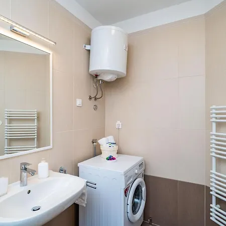 Clouds Апартаменты *