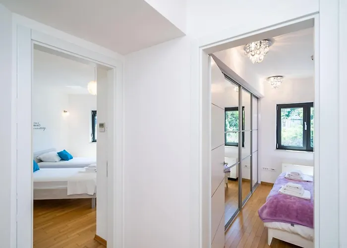 Clouds Ντουμπρόβνικ